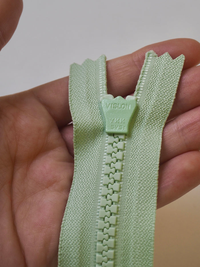YKK 23cm/9" Pastel Green Chunky Plastic Teeth Zips
