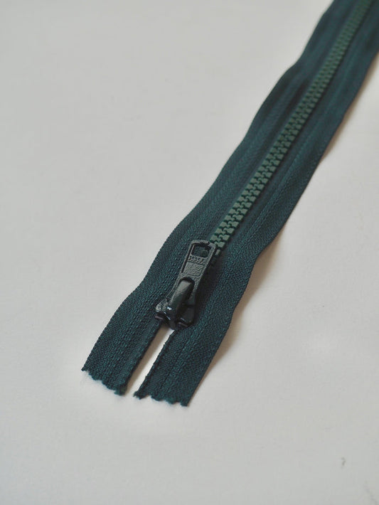 YKK 33cm/13" Pine Green Chunky Open Plastic Teeth Zips