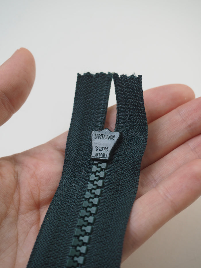 YKK 33cm/13" Pine Green Chunky Open Plastic Teeth Zips