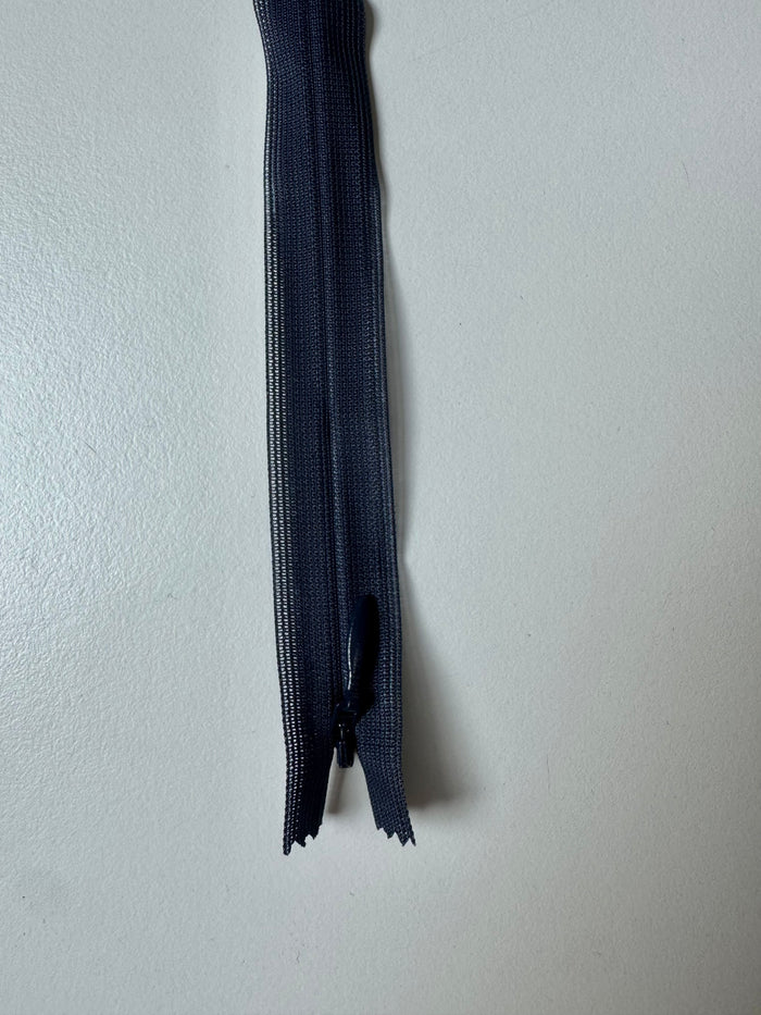 YKK 38cm/15inch Invisible Zips