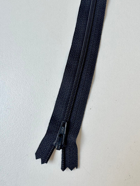 YKK 50cm/19.5inch Midnight Standard Zips