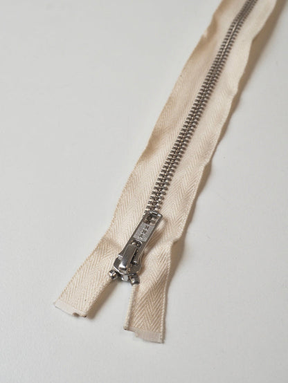 YKK 52cm/20.5inch Cream Open-Ended Metal Teeth Zips